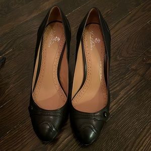 Brooks brothers shoes size 8.5 black heels